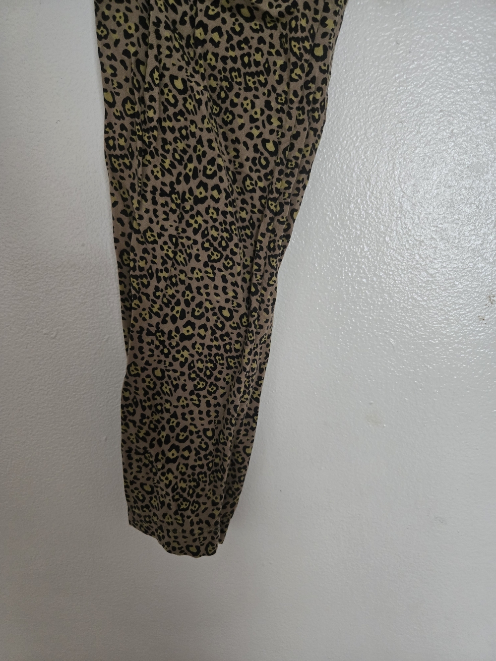 4/$15 Urban Outfitters Leopard Print Jogger Pants - Women's Casual Lounge Sz XS - Picture 4 of 5